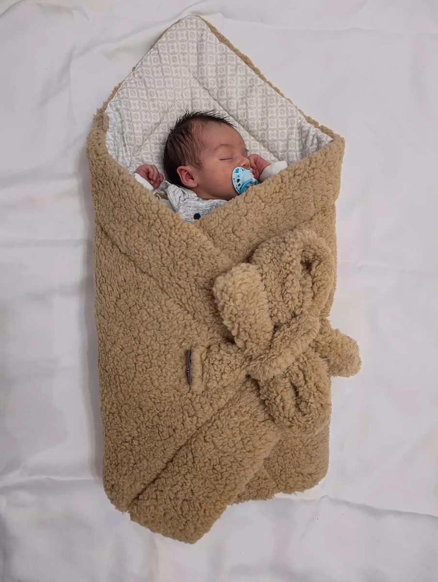 Babywickeldecke 75×75 cm, kuscheliger Teddy Lux Braun Bellochi 2